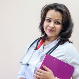 Сексуалды әйел дәрігер Сексуалды әйел дәрігер