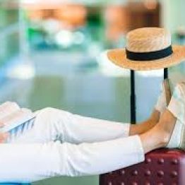 Путешествия без отеков: простые лайфхаки для здоровья ног