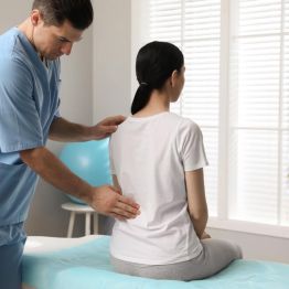 7 мифов о боли в спине, в которые пора перестать верить